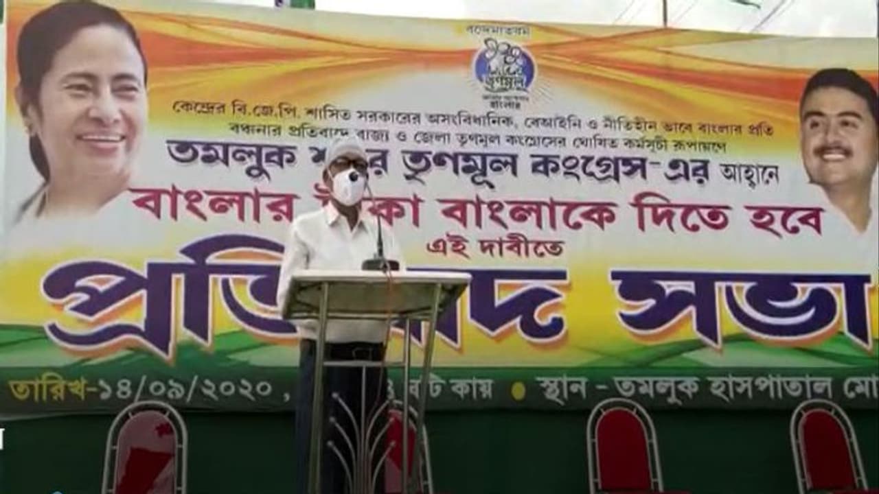 শুভেন্দু গড়ে তৃণমূলের গোষ্ঠী কোন্দল, প্রাক্তন প্রধানের বিরুদ্ধে দর্নীতির অভিযোগে সরব বর্তমান