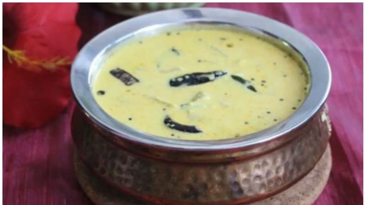 നാടൻ കുമ്പളങ്ങ പുളിശ്ശേരി തയ്യാറാക്കാം നാടൻ കുമ്പളങ്ങ പുളിശ്ശേരി തയ്യാറാക്കാം