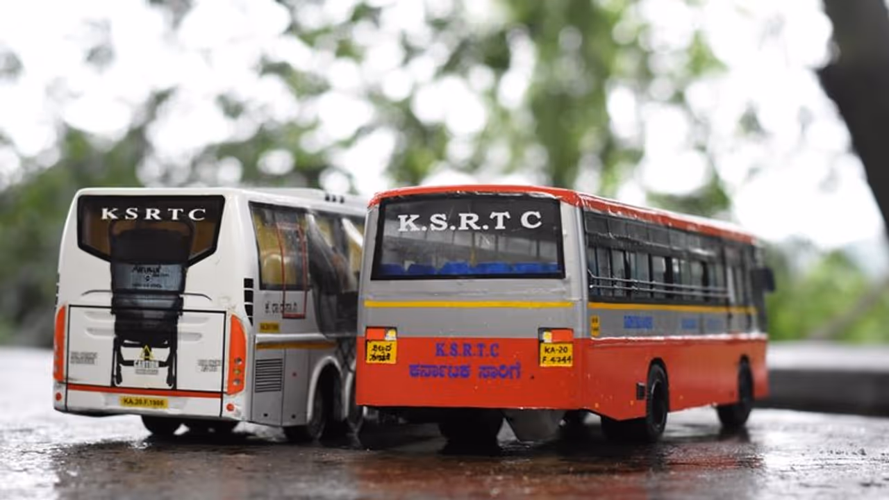 KSRTCಯಲ್ಲಿ ಕೆಲಸ ಆಮಿಷ: 100ಕ್ಕೂ ಅಧಿಕ ಮಂದಿಗೆ ವಂಚನೆ KSRTCಯಲ್ಲಿ ಕೆಲಸ ಆಮಿಷ: 100ಕ್ಕೂ ಅಧಿಕ ಮಂದಿಗೆ ವಂಚನೆ