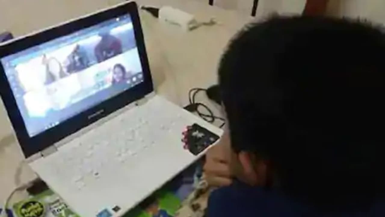 ಮಕ್ಕಳು ಯಾವಾಗ್ಲೂ ಇಂಟರ್‌ನೆಟ್‌ ಯೂಸ್ ಮಾಡ್ತಾರಾ ? ಹಾಗಿದ್ರೆ ಈ ವಿಚಾರ ನಿಮ್ಗೆ ತಿಳಿದಿರ್ಲಿ