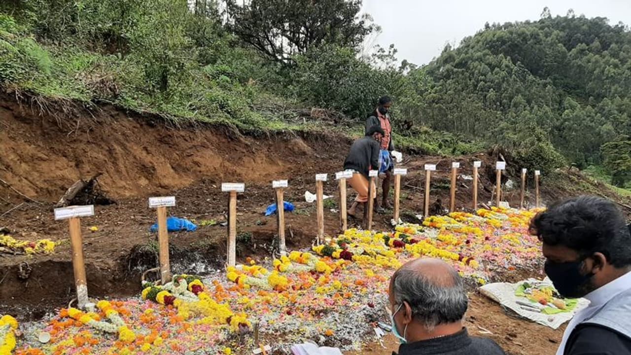 പെട്ടിമുടി ദുരന്ത ബാധിതർക്കുള്ള സഹായധനം നാളെ വിതരണം ചെയ്യും, വീടുകളും ഈ മാസം കൈമാറും
