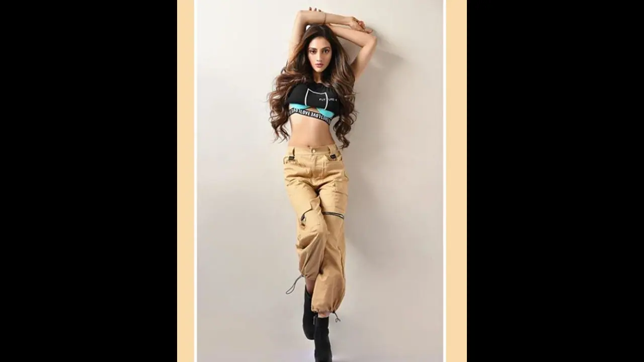 'আই লাভ ইউ', নুসরত জাহানকে খুদে ভক্তের প্রেম নিবেদন