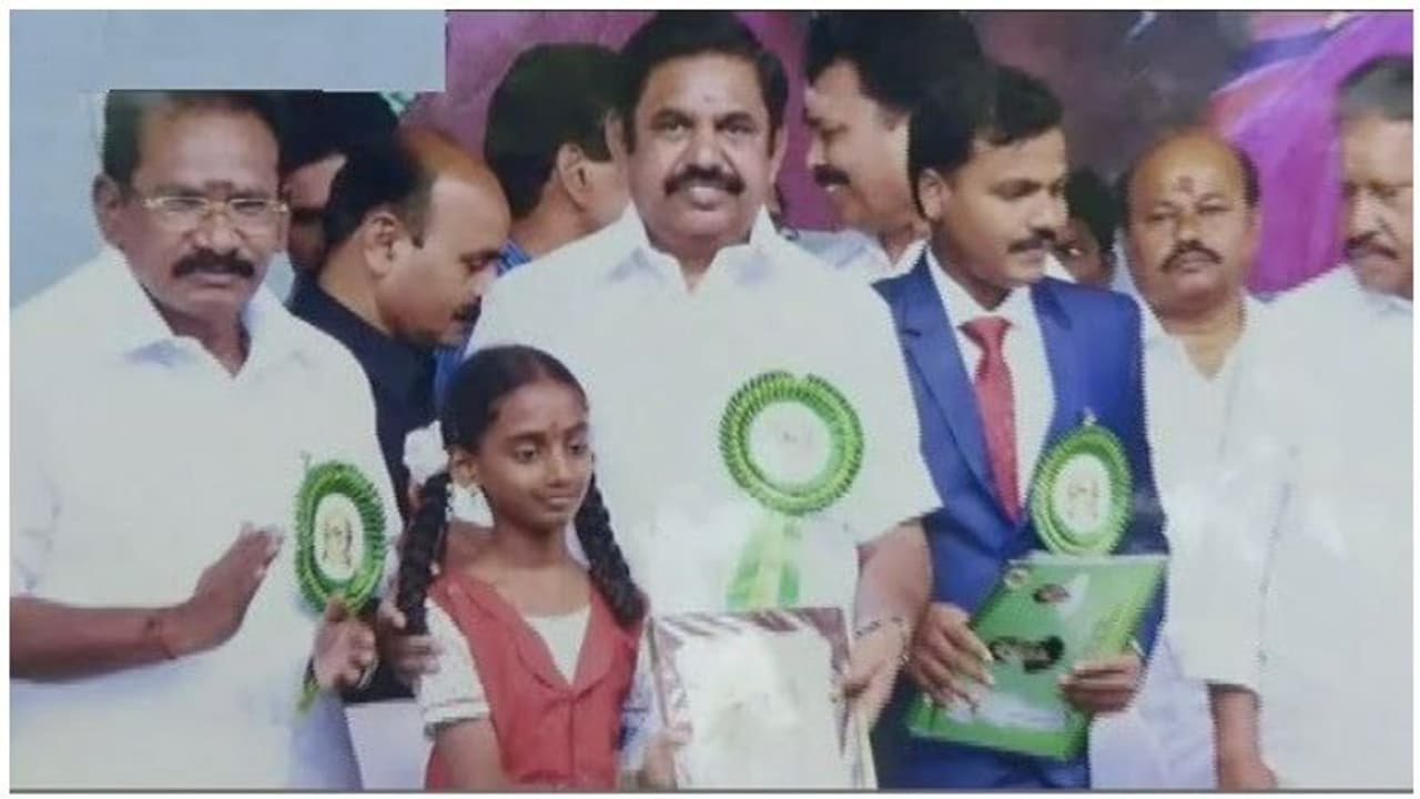 ஆன்லைன் பாடம் புரியவில்லை... 10ம் வகுப்பு மாணவி தற்கொலை..!