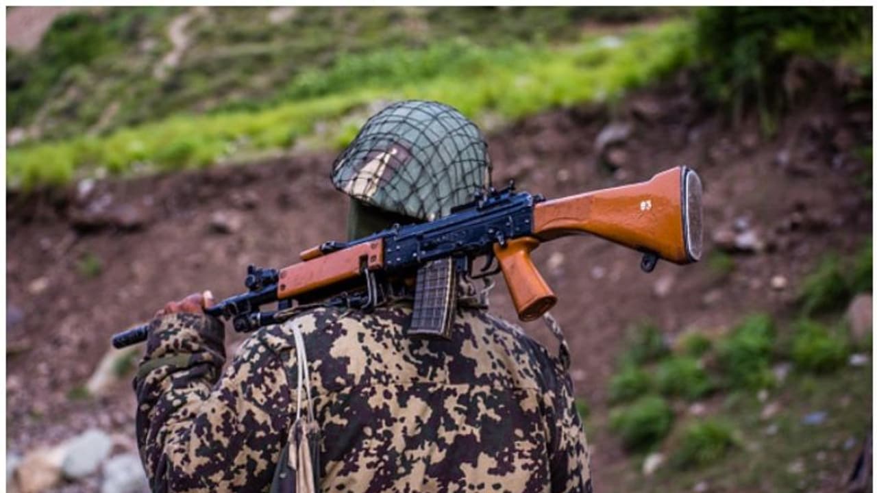 കഴിഞ്ഞ ആറുമാസക്കാലയളവില് ചൈനീസ് കടന്നുകയറ്റമുണ്ടായിട്ടില്ല: കേന്ദ്ര സര്ക്കാര് കഴിഞ്ഞ ആറുമാസക്കാലയളവില് ചൈനീസ് കടന്നുകയറ്റമുണ്ടായിട്ടില്ല: കേന്ദ്ര സര്ക്കാര്