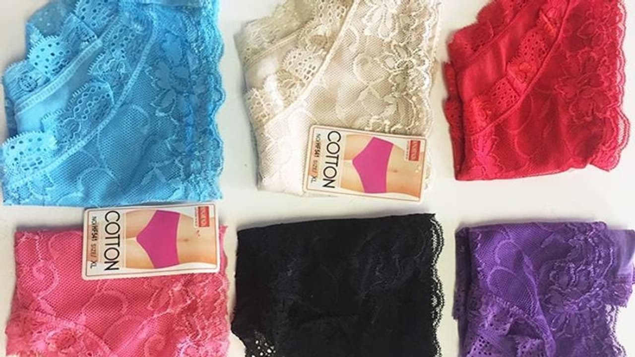 ಹುಟ್ಟು ಹಬ್ಬದ ಉಡುಗೊರೆಯಾಗಿ ಬಾಡಿಗೆದಾರಳಿಗೆ ‘ಒಳ ಉಡುಪು’ ಕೊಟ್ಟ ಮನೆ ಮಾಲಿಕ! ಹುಟ್ಟು ಹಬ್ಬದ ಉಡುಗೊರೆಯಾಗಿ ಬಾಡಿಗೆದಾರಳಿಗೆ ‘ಒಳ ಉಡುಪು’ ಕೊಟ್ಟ ಮನೆ ಮಾಲಿಕ!