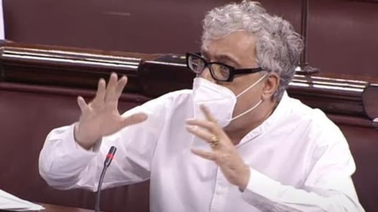 পুরনো দিনের কথা উত্থাপন করে ডেরেকের আক্রমণ, বেঙ্কাইয়া নাইডুর বিদায়ী ভাষণে পুরনো দিনের কথা উত্থাপন করে ডেরেকের আক্রমণ, বেঙ্কাইয়া নাইডুর বিদায়ী ভাষণে