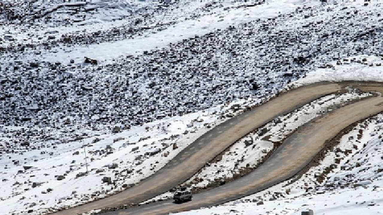পূর্ব লাদাখ সীমান্তে কড়া নজর রাখছে ভারত, চিনকে সতর্ক করে বার্তা বিদেশ মন্ত্রকের পূর্ব লাদাখ সীমান্তে কড়া নজর রাখছে ভারত, চিনকে সতর্ক করে বার্তা বিদেশ মন্ত্রকের