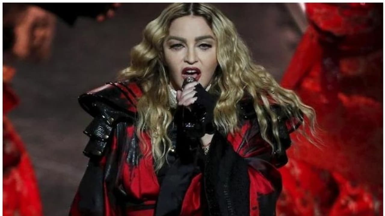 പോപ് ഗായികയും നടിയുമായ മഡോണയുടെ ജീവിതം സ്വന്തം സംവിധാനത്തില് സിനിമയാകുന്നു പോപ് ഗായികയും നടിയുമായ മഡോണയുടെ ജീവിതം സ്വന്തം സംവിധാനത്തില് സിനിമയാകുന്നു