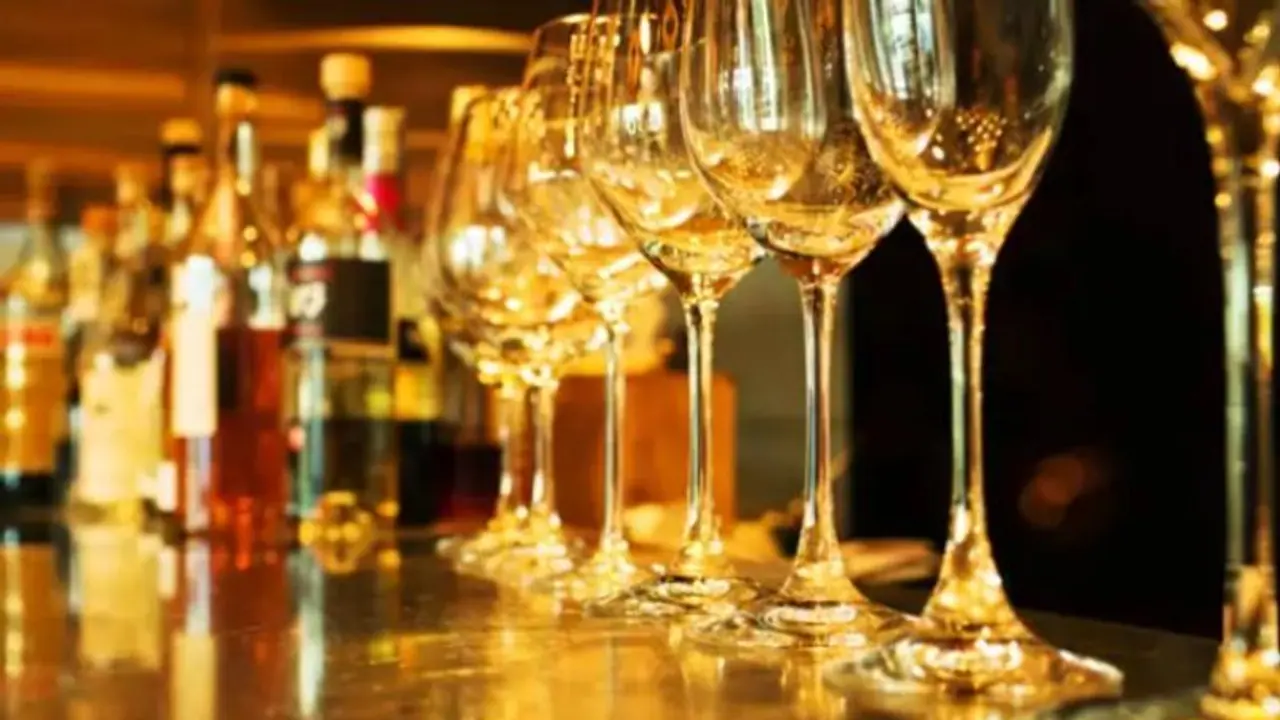 Planning a liquor party at home in Lucknow? Apply for license