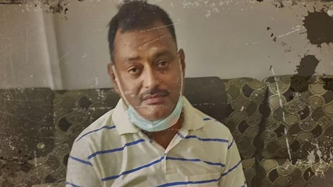 వికాస్ దూబే రూ. 150 కోట్లపై ఈడీతో విచారణ: 90 మంది అధికారులపై చర్యలకు సిట్ సిఫారసు వికాస్ దూబే రూ. 150 కోట్లపై ఈడీతో విచారణ: 90 మంది అధికారులపై చర్యలకు సిట్ సిఫారసు