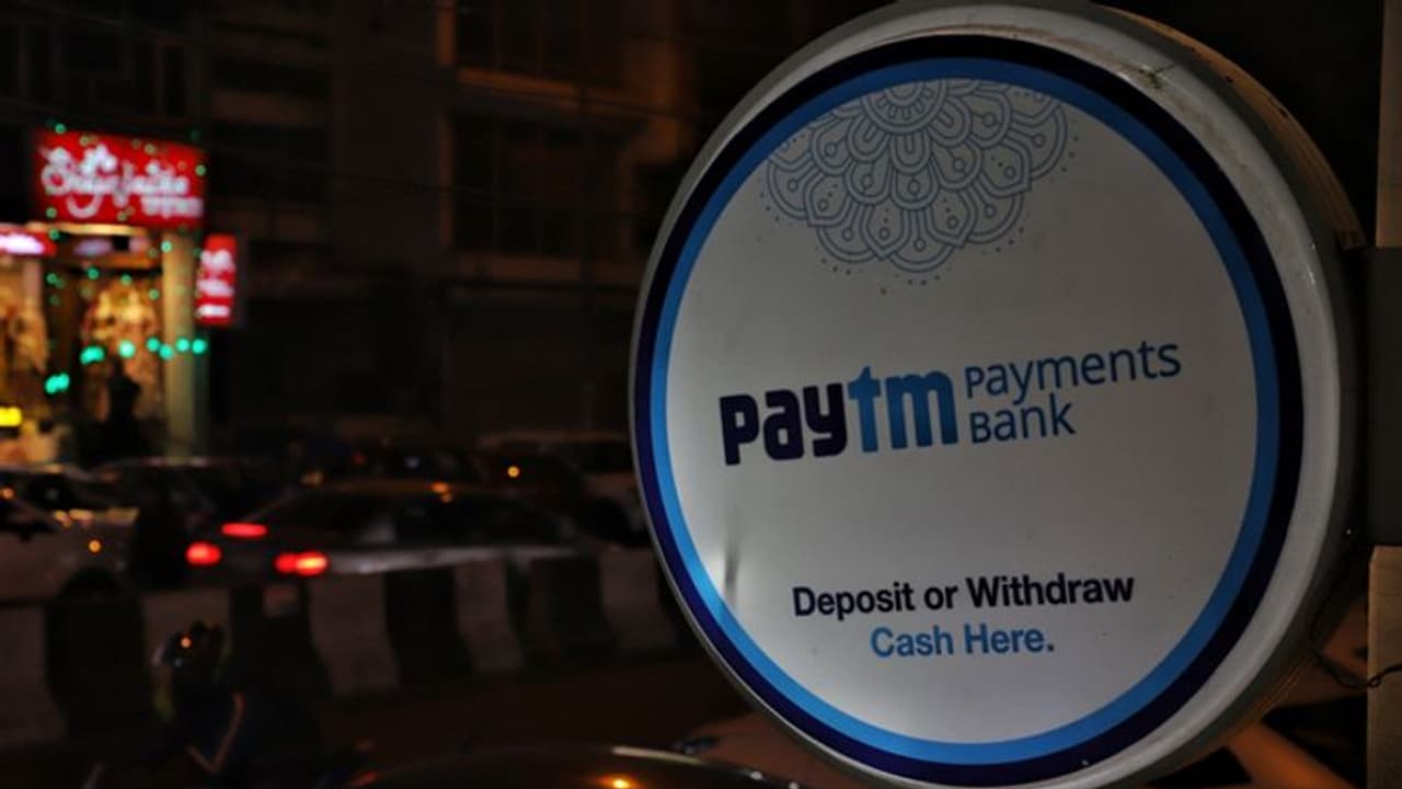 பிளே ஸ்டோரில் இருந்து Paytm நீக்கம்... கூகுள் அதிரடி நடவடிக்கை..! பிளே ஸ்டோரில் இருந்து Paytm நீக்கம்... கூகுள் அதிரடி நடவடிக்கை..!