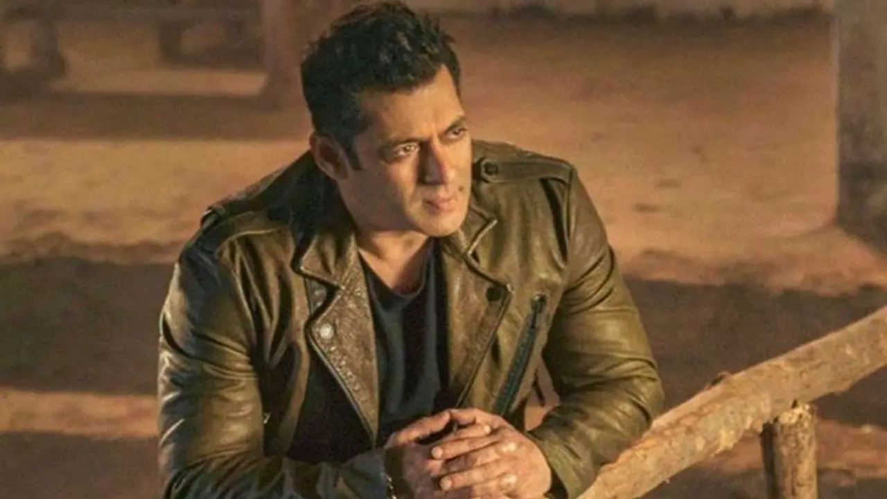 'Being Strong': Salman Khan released his first fitness video 'Being Strong': Salman Khan released his first fitness video