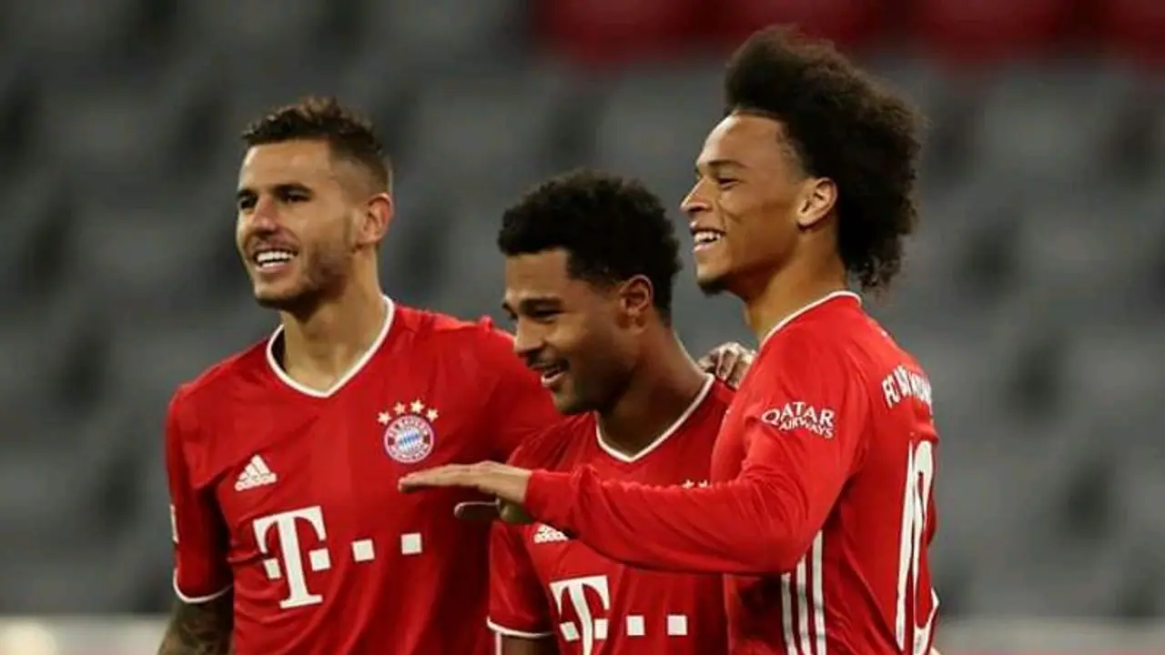 ফিরেছে বুন্দেশলিগা, ৮ গোলে শালকে বধ করে অভিযান শুরু লেয়নডস্কিদের