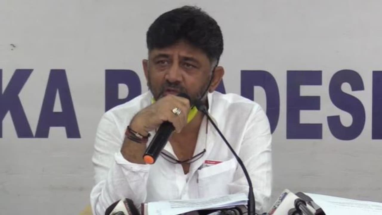 ಎಲ್ಲಾ ಗೊಂದಲಗಳಿಗೆ ತೆರೆ ಎಳೆದ ಡಿ.ಕೆ.ಶಿವಕುಮಾರ್