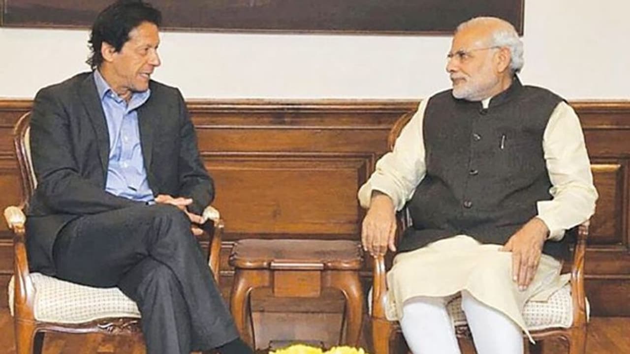 পাকিস্তানের পাশে থাকতে রাজি, তবে মানতে হবে বিশেষ শর্ত কূটনীতির দারুণ চাল ভারতের পাকিস্তানের পাশে থাকতে রাজি, তবে মানতে হবে বিশেষ শর্ত কূটনীতির দারুণ চাল ভারতের