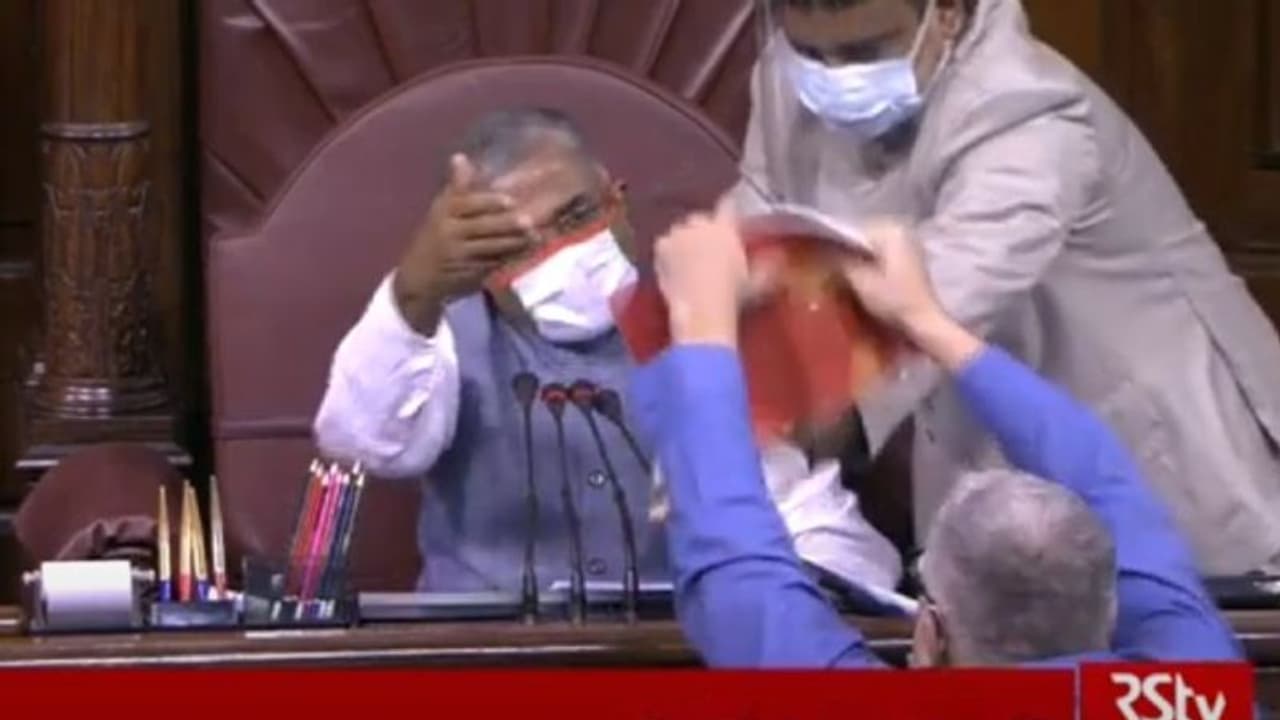 রাজ্যসভায় ডেরেকের আচরণের নিন্দায় বিজেপি, একই সঙ্গে নিশানায় বাম কংগ্রেসও