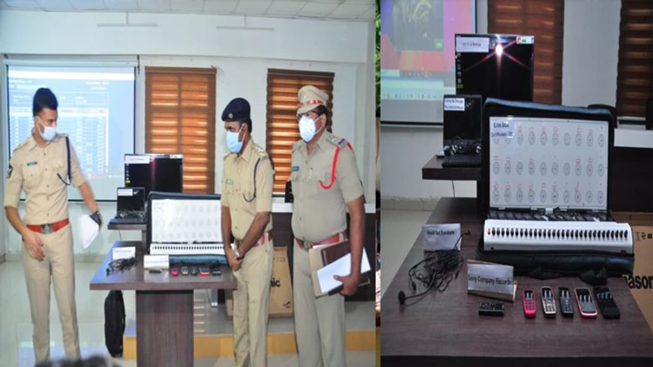 బెజవాడ కేంద్రంగా క్రికెట్ బెట్టింగ్... గుట్టు రట్టు చేసిన పోలీసులు బెజవాడ కేంద్రంగా క్రికెట్ బెట్టింగ్... గుట్టు రట్టు చేసిన పోలీసులు