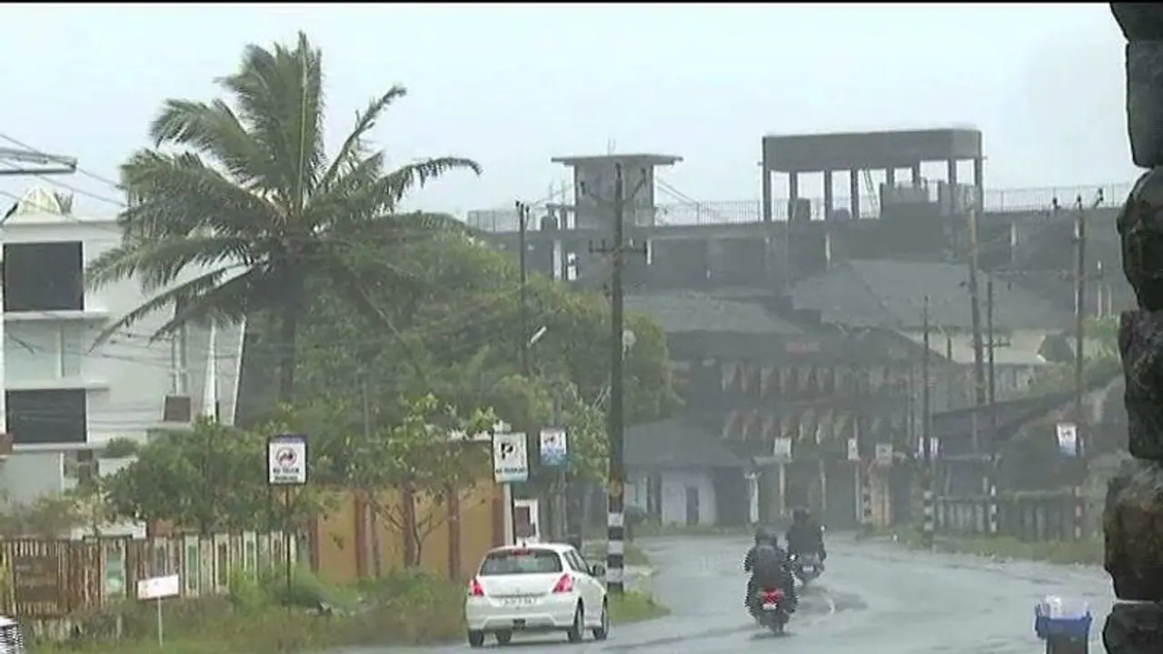 Heavy rains accompanied with thunderstorms predicted in Kolkata, north and south Bengal likely to be flooded