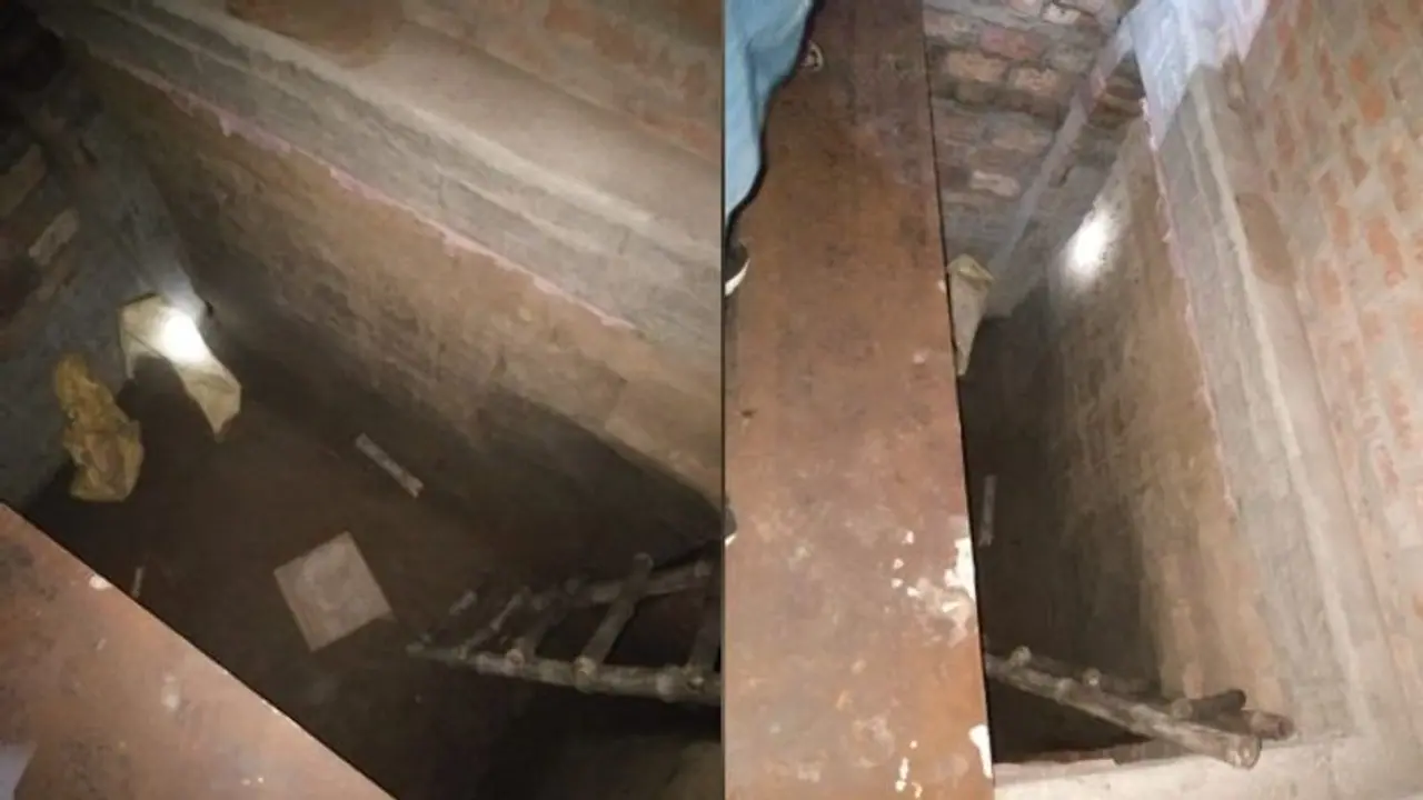 পাতালঘরের সন্ধান আবু সুফিয়ানের বাড়িতে, ধৃত আলকায়দার জঙ্গি নিজেই বানায় এই গোপন কুঠুরি পাতালঘরের সন্ধান আবু সুফিয়ানের বাড়িতে, ধৃত আলকায়দার জঙ্গি নিজেই বানায় এই গোপন কুঠুরি