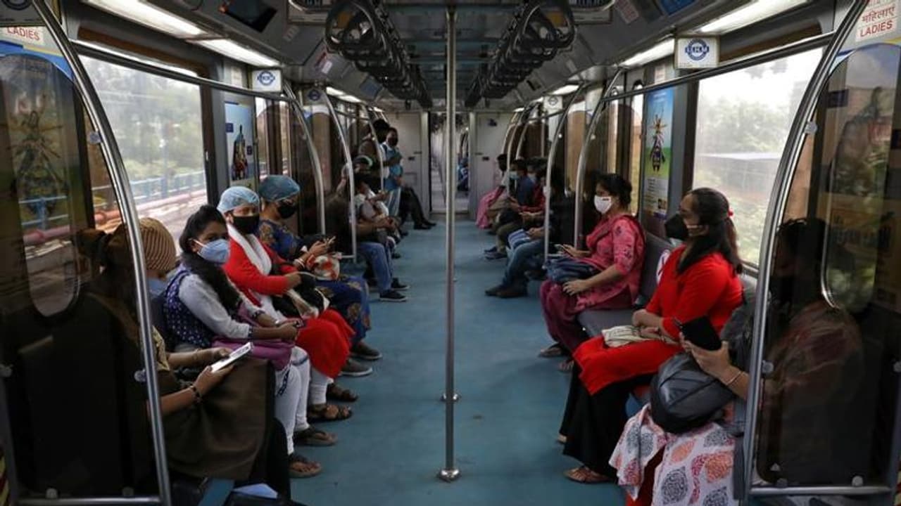 রেকর্ড গড়ে ভারতে একদিন প্রায় ১৫ লক্ষ করোনা পরীক্ষা, মোট আক্রান্তের সংখ্যা ৫৮ লক্ষ ছাড়াল রেকর্ড গড়ে ভারতে একদিন প্রায় ১৫ লক্ষ করোনা পরীক্ষা, মোট আক্রান্তের সংখ্যা ৫৮ লক্ষ ছাড়াল