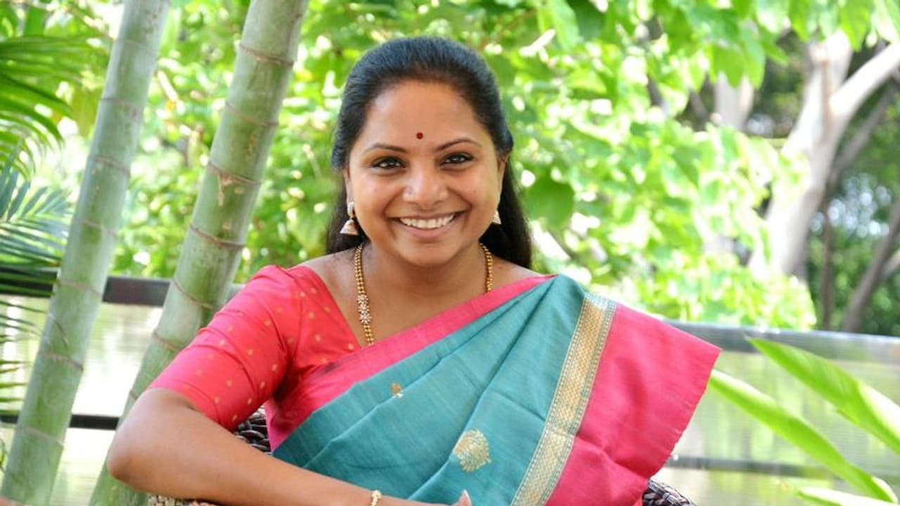 జగిత్యాలలో వైభవంగా సీతారాముల కళ్యాణం ... పట్టువస్త్రాలు పంపిన ఎమ్మెల్సీ కవిత 