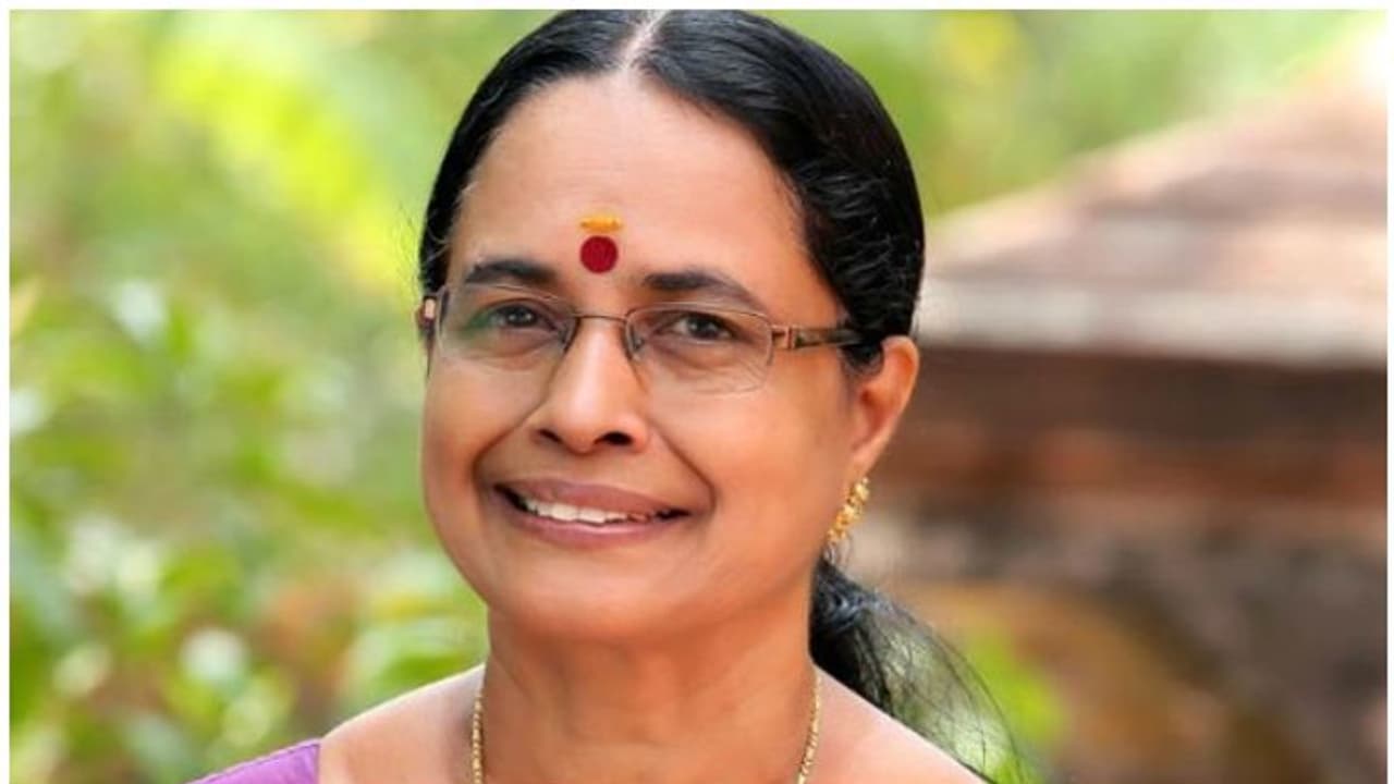 കൊട്ടാരക്കര നഗരസഭാ അധ്യക്ഷന് കൊവിഡ്, ഐഷാ പോറ്റി എംഎൽഎ നിരീക്ഷണത്തിൽ കൊട്ടാരക്കര നഗരസഭാ അധ്യക്ഷന് കൊവിഡ്, ഐഷാ പോറ്റി എംഎൽഎ നിരീക്ഷണത്തിൽ