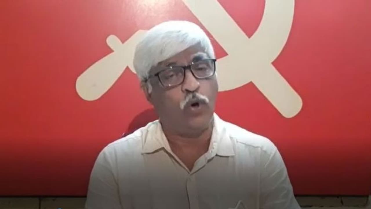 'হিংস্র মমতা প্রশাসন', করুণাময়ী ইস্যুতে মুখ্যমন্ত্রীকে কটাক্ষ সুজনের 