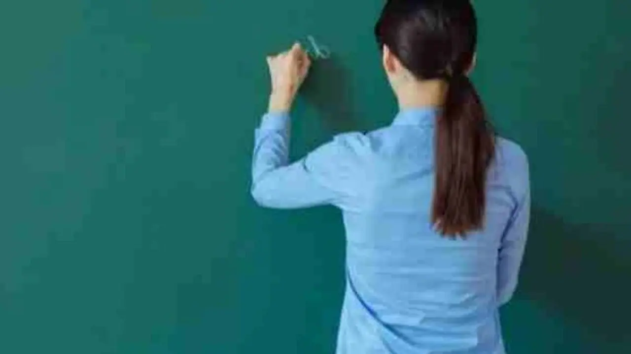 Posts of 10.60 lakh teachers are vacant nationwide, the highest in Bihar; Also know the list of 13 states