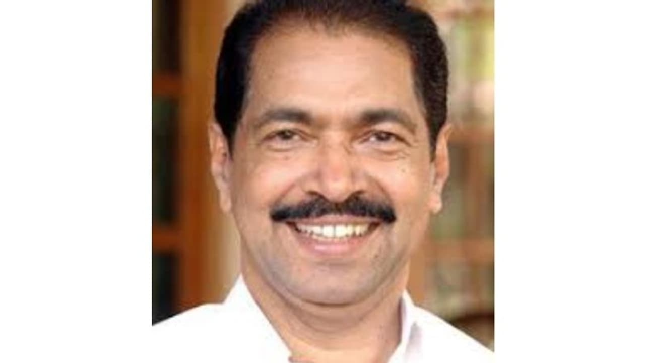 'ജനീഷ് കുമാറിന് യുഡിഎഫ് പ്രതിഷേധത്തിൽ ചേരാം, സിപിഎമ്മിന്‍റേത് തട്ടിപ്പ് പ്രതിഷേധം'; സണ്ണി ജോസഫ്