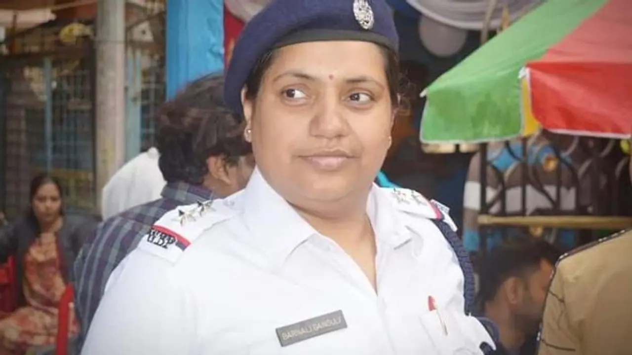 করোনা আতঙ্কের মাঝেই ডেঙ্গুর প্রকোপ শ্রীরামপুরে, আক্রান্ত মহিলা থানার ওসি করোনা আতঙ্কের মাঝেই ডেঙ্গুর প্রকোপ শ্রীরামপুরে, আক্রান্ত মহিলা থানার ওসি