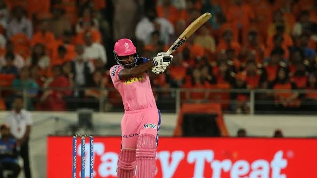 സഞ്ജു മാസാണ്, ക്ലാസുമാണ്; ചെന്നൈക്കെതിരായ പ്രകടനത്തില് വണ്ടറടിച്ച് വോണ് സഞ്ജു മാസാണ്, ക്ലാസുമാണ്; ചെന്നൈക്കെതിരായ പ്രകടനത്തില് വണ്ടറടിച്ച് വോണ്