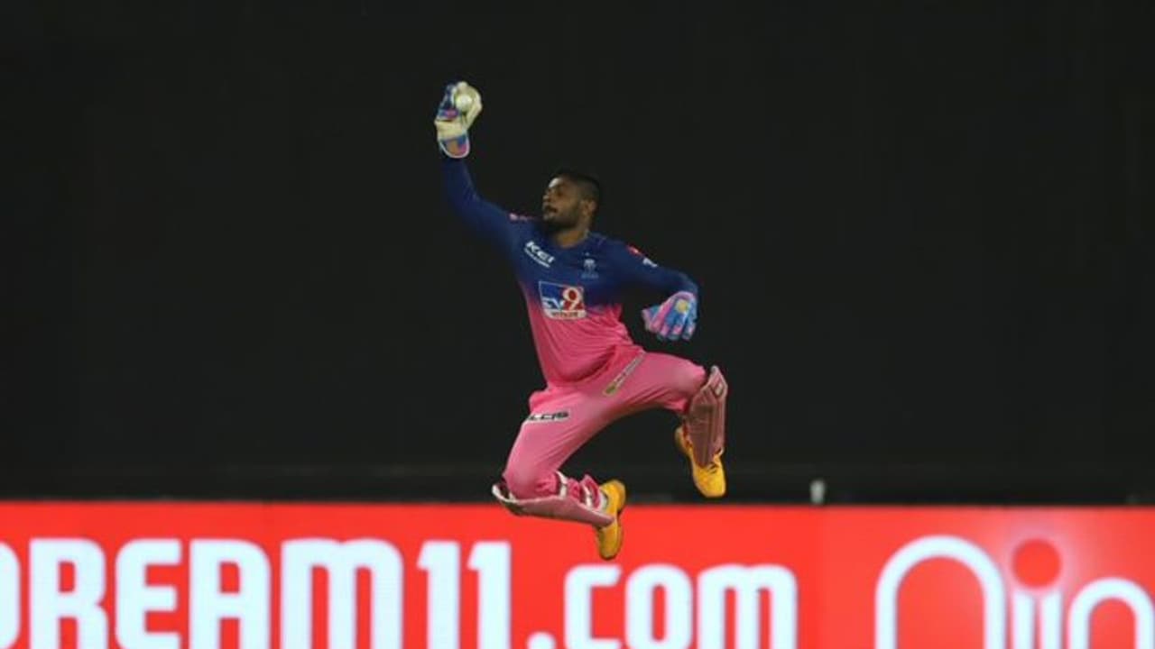 IPL 2020: పూరన్ సరే... సంజూ శాంసన్ ఫీల్డింగ్ సంగతేంటి! IPL 2020: పూరన్ సరే... సంజూ శాంసన్ ఫీల్డింగ్ సంగతేంటి!
