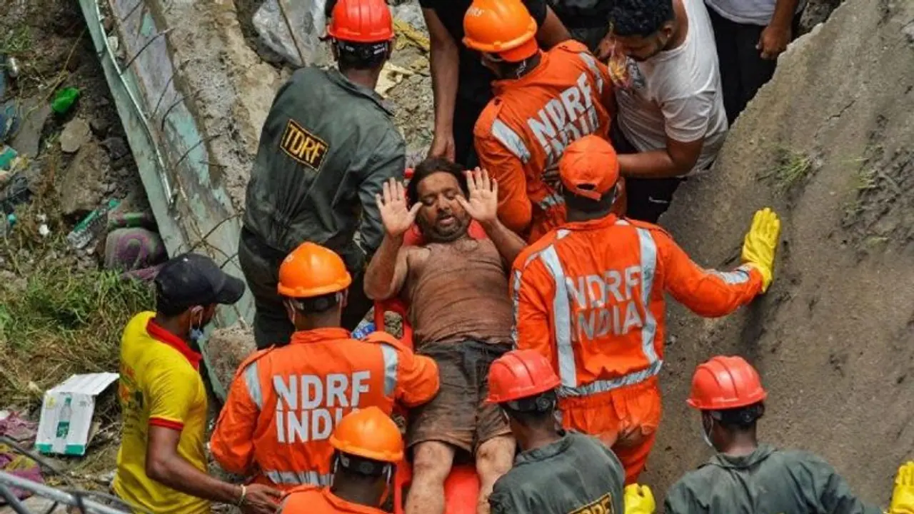 Maharashtra: Bhiwandi building collapse death toll rises to 41, 18 children among dead Maharashtra: Bhiwandi building collapse death toll rises to 41, 18 children among dead