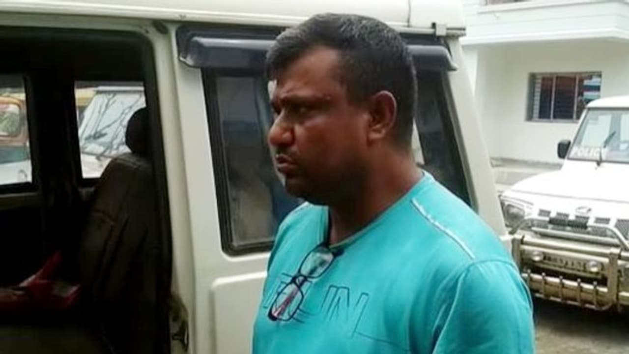 সরকারি হাসপাতালের নার্স খুনে নয়া মোড়, পুলিশের জালে পলাতক স্বামী সরকারি হাসপাতালের নার্স খুনে নয়া মোড়, পুলিশের জালে পলাতক স্বামী