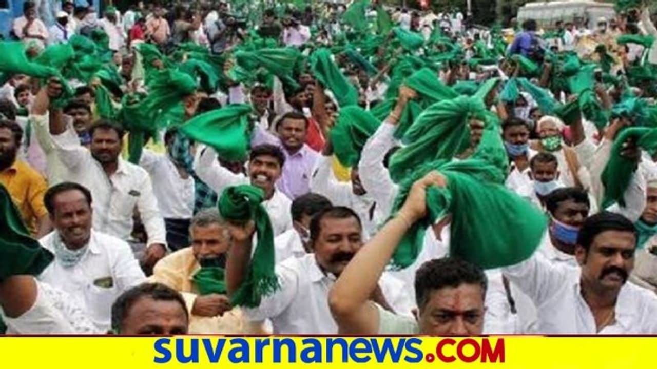 ಕರ್ನಾಟಕ ಬಂದ್: ಯಾವ ಜಿಲ್ಲೆಯಲ್ಲಿ ಹೇಗಿದೆ ಪರಿಸ್ಥಿತಿ? ಇಲ್ಲಿದೆ ಕಂಪ್ಲೀಟ್ ಮಾಹಿತಿ ಕರ್ನಾಟಕ ಬಂದ್: ಯಾವ ಜಿಲ್ಲೆಯಲ್ಲಿ ಹೇಗಿದೆ ಪರಿಸ್ಥಿತಿ? ಇಲ್ಲಿದೆ ಕಂಪ್ಲೀಟ್ ಮಾಹಿತಿ