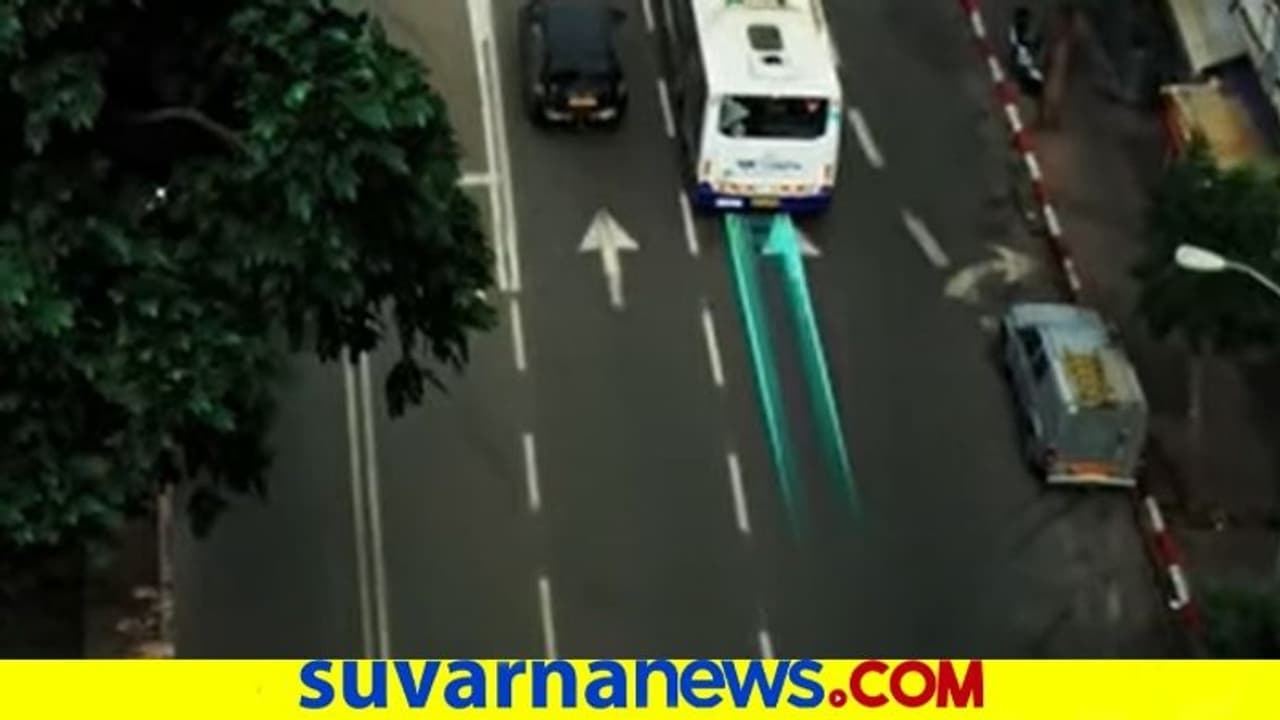 ಇಲ್ಲಿದೆ ವಿಶ್ವದ ಮೊದಲ ಎಲೆಕ್ಟ್ರಿಕ್ ರಸ್ತೆ! ಬಸ್ ಓಡುವಾಗಲೇ ಚಾರ್ಜ್ ಆಗುತ್ತೆ ಇಲ್ಲಿದೆ ವಿಶ್ವದ ಮೊದಲ ಎಲೆಕ್ಟ್ರಿಕ್ ರಸ್ತೆ! ಬಸ್ ಓಡುವಾಗಲೇ ಚಾರ್ಜ್ ಆಗುತ್ತೆ