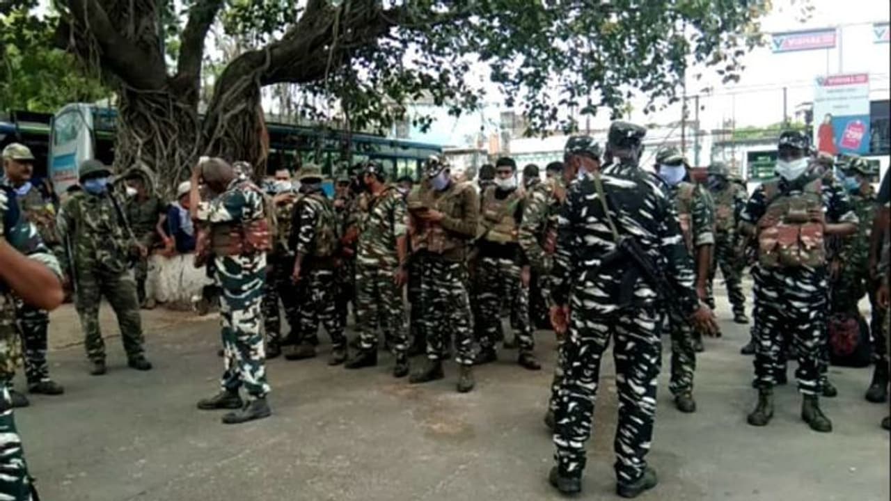 జార్ఖండ్‌లో మందుపాతర పేల్చిన మావోలు: ముగ్గురు జవాన్ల మృతి