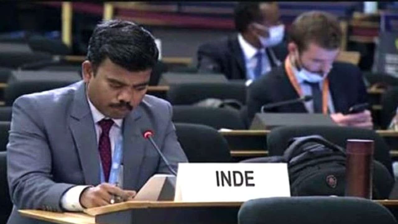 নিজেদের ফেলা থুতুই এসে পড়ল পাকিস্তানের মুখে, রাষ্ট্রসংঘে পাল্টা আক্রমণে ধুয়ে দিল ভারত নিজেদের ফেলা থুতুই এসে পড়ল পাকিস্তানের মুখে, রাষ্ট্রসংঘে পাল্টা আক্রমণে ধুয়ে দিল ভারত