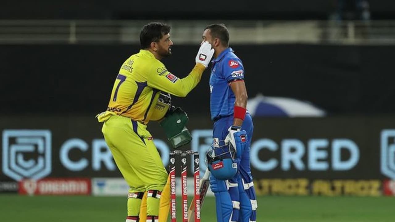 IPL 2020: ಡೆಲ್ಲಿ ವಿರುದ್ಧ ಟಾಸ್ ಗೆದ್ದ ಚೆನ್ನೈ, ತಂಡದಲ್ಲಿ 1 ಬದಲಾವಣೆ!