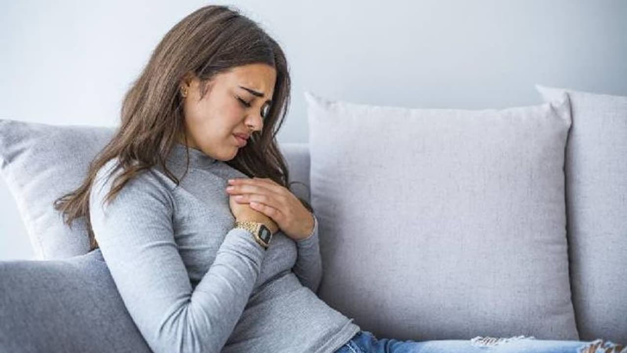 നിങ്ങളുടെ ഹൃദയം അപകടത്തിലാണോ? മുപ്പതുകളിലെ ഈ സൂചനകള് ശ്രദ്ധിക്കാതെ പോകരുത്... നിങ്ങളുടെ ഹൃദയം അപകടത്തിലാണോ? മുപ്പതുകളിലെ ഈ സൂചനകള് ശ്രദ്ധിക്കാതെ പോകരുത്...