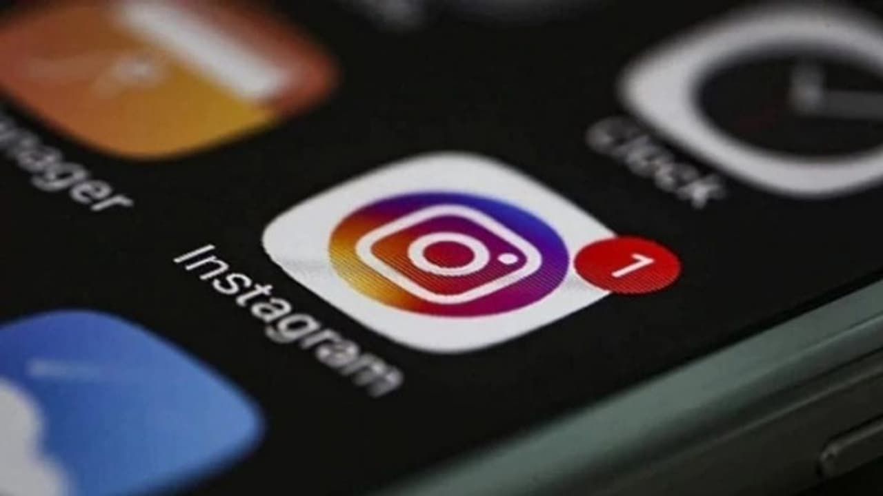 ഇന്സ്റ്റഗ്രാമിലൂടെ ചൈല്ഡ് പോണോഗ്രഫി; റാക്കറ്റിന് നേതൃത്വം നല്കിയ എഞ്ചിനിയര് പിടിയില് ഇന്സ്റ്റഗ്രാമിലൂടെ ചൈല്ഡ് പോണോഗ്രഫി; റാക്കറ്റിന് നേതൃത്വം നല്കിയ എഞ്ചിനിയര് പിടിയില്