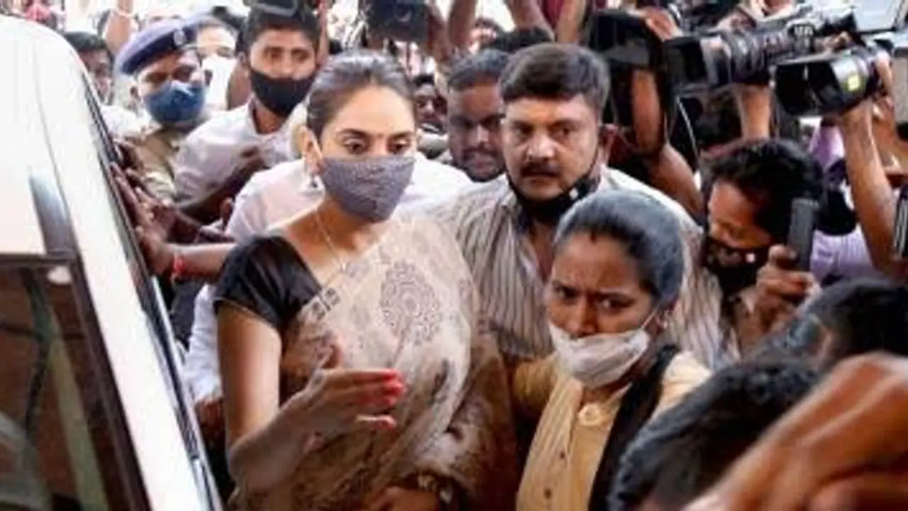Setback for drug accused actress Ragini Dwivedi as SC adjourns bail plea to January 19 Setback for drug accused actress Ragini Dwivedi as SC adjourns bail plea to January 19
