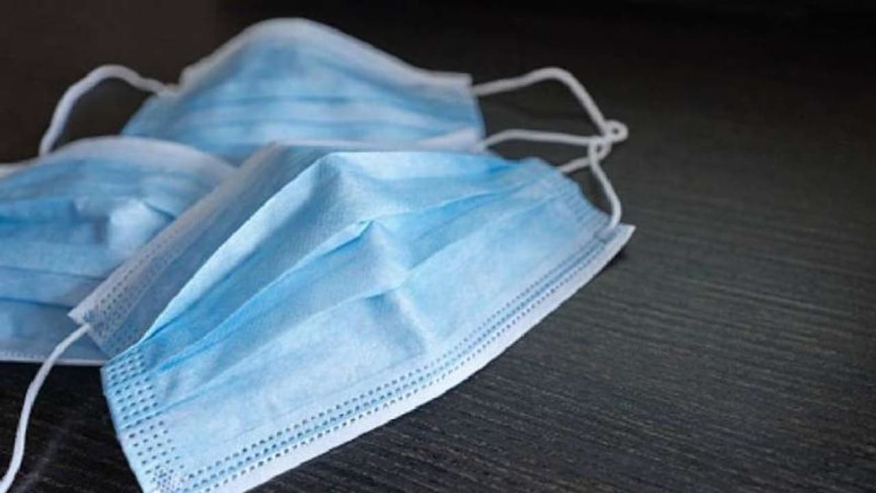 മാസ്ക് ധരിക്കാൻ ആവശ്യപ്പെട്ടു; കൊവിഡില്ലെന്ന് യാത്രക്കാരൻ, കണ്ടക്ടർക്ക് മർദ്ദനം, കേസെടുത്ത് പൊലീസ് മാസ്ക് ധരിക്കാൻ ആവശ്യപ്പെട്ടു; കൊവിഡില്ലെന്ന് യാത്രക്കാരൻ, കണ്ടക്ടർക്ക് മർദ്ദനം, കേസെടുത്ത് പൊലീസ്