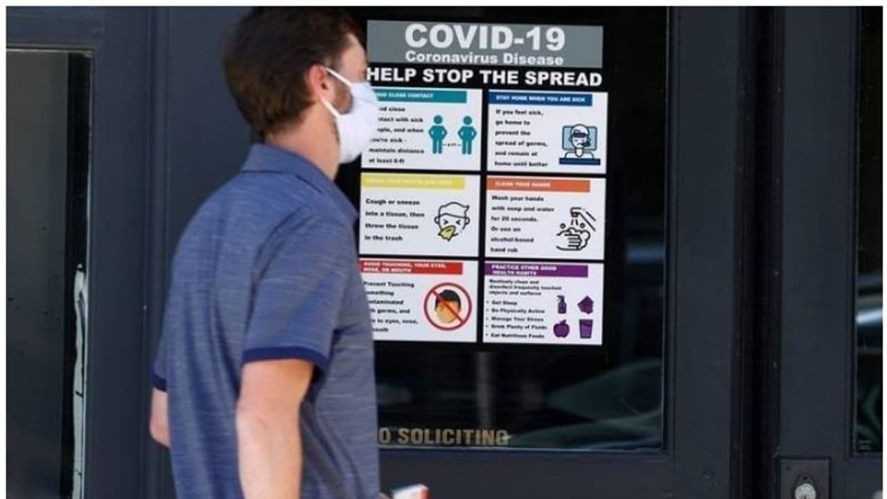 പരിശോധന കര്ശമാക്കി അധികൃതര്; ദുബൈയില് കൊവിഡ് മാനദണ്ഡങ്ങള് ലംഘിച്ച എട്ട് സ്ഥാപനങ്ങള്ക്ക് കൂടി പിഴ ചുമത്തി പരിശോധന കര്ശമാക്കി അധികൃതര്; ദുബൈയില് കൊവിഡ് മാനദണ്ഡങ്ങള് ലംഘിച്ച എട്ട് സ്ഥാപനങ്ങള്ക്ക് കൂടി പിഴ ചുമത്തി