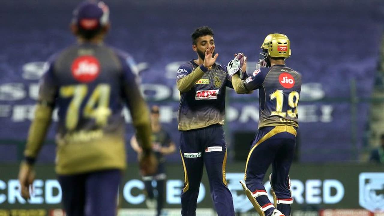 #IPL2021 கேகேஆர் வீரர்கள் இருவருக்கு கொரோனா..! இன்று நடக்கவிருந்த #RCBvsKKR போட்டி ஒத்திவைப்பு