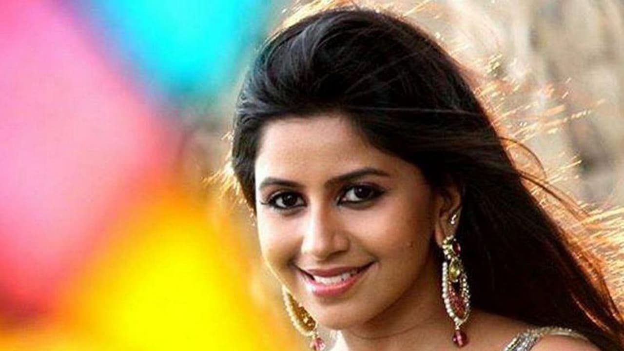 More trouble for Anushree; Arrested Nigerian drug peddler spotted anchor at parties? More trouble for Anushree; Arrested Nigerian drug peddler spotted anchor at parties?