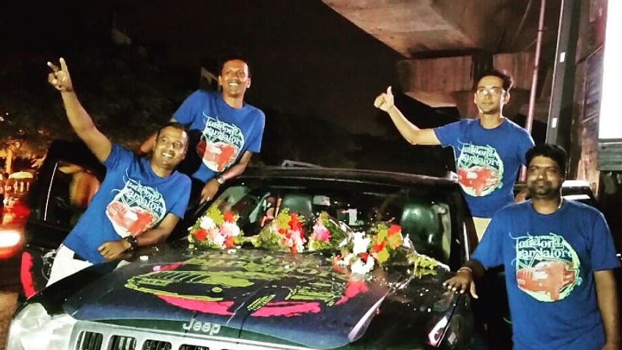 20 ದೇಶ, 25,000km, ಲಂಡನ್ನಿಂದ ಆರಂಭಿಸಿದ ಅತೀ ದೊಡ್ಡ ಟ್ರಿಪ್ ಬೆಂಗಳೂರಿನಲ್ಲಿ ಅಂತ್ಯ! 20 ದೇಶ, 25,000km, ಲಂಡನ್ನಿಂದ ಆರಂಭಿಸಿದ ಅತೀ ದೊಡ್ಡ ಟ್ರಿಪ್ ಬೆಂಗಳೂರಿನಲ್ಲಿ ಅಂತ್ಯ!