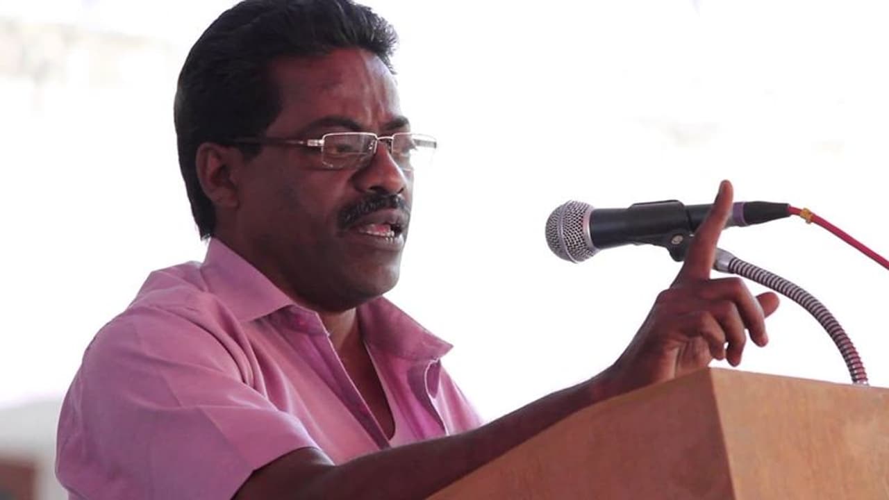 கனல் கண்ணா, நீ சினிமா ஸ்டண்ட் மாஸ்டர் தான் ... பெரியார் ரியல் ஸ்டண்ட் மாஸ்டர்.. மதுக்கூர் ராமலிங்கம். கனல் கண்ணா, நீ சினிமா ஸ்டண்ட் மாஸ்டர் தான் ... பெரியார் ரியல் ஸ்டண்ட் மாஸ்டர்.. மதுக்கூர் ராமலிங்கம்.