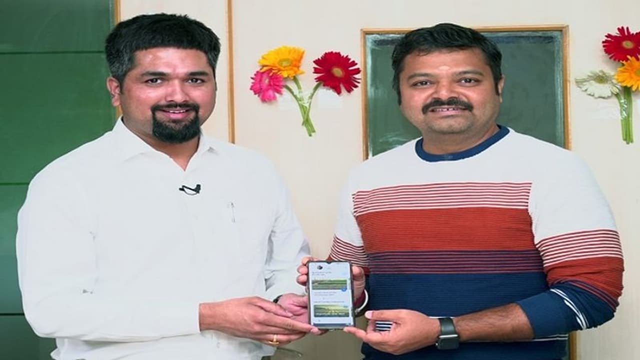 ರೈತರಿಗಾಗಿ ವಿಶೇಷ ಕೋರ್ಸ್: ಚಕ್ರವರ್ತಿ ಸೂಲಿಬೆಲೆ ಲೋಕಾರ್ಪಣೆ ರೈತರಿಗಾಗಿ ವಿಶೇಷ ಕೋರ್ಸ್: ಚಕ್ರವರ್ತಿ ಸೂಲಿಬೆಲೆ ಲೋಕಾರ್ಪಣೆ