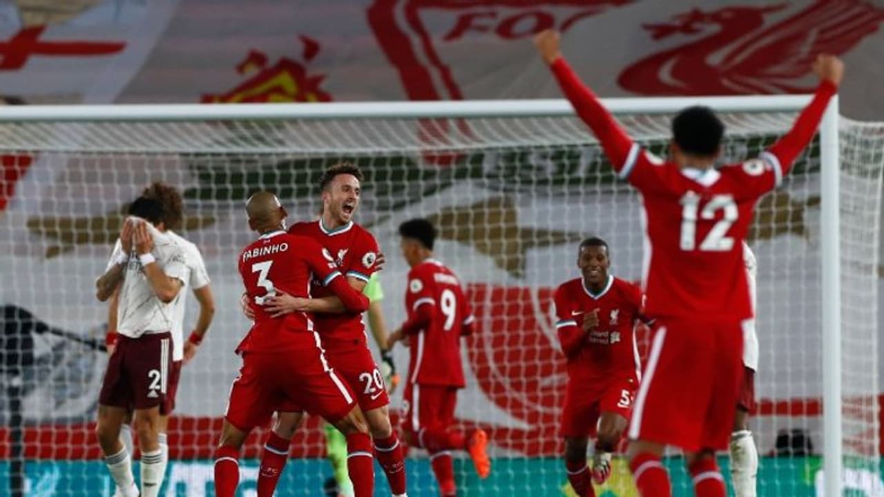 ഇംഗ്ലീഷ് പ്രീമിയര് ലീഗ്: വമ്പന്മാരുടെ പോരില് ലിവര്പൂള് ആഴ്സനലിനെ തകര്ത്തു ഇംഗ്ലീഷ് പ്രീമിയര് ലീഗ്: വമ്പന്മാരുടെ പോരില് ലിവര്പൂള് ആഴ്സനലിനെ തകര്ത്തു